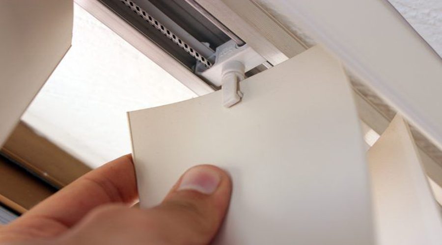 Cómo Limpiar Cortinas de Bandas Verticales