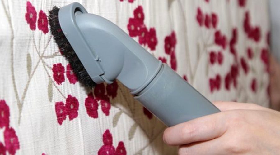Cómo Limpiar las Cortinas Romanas