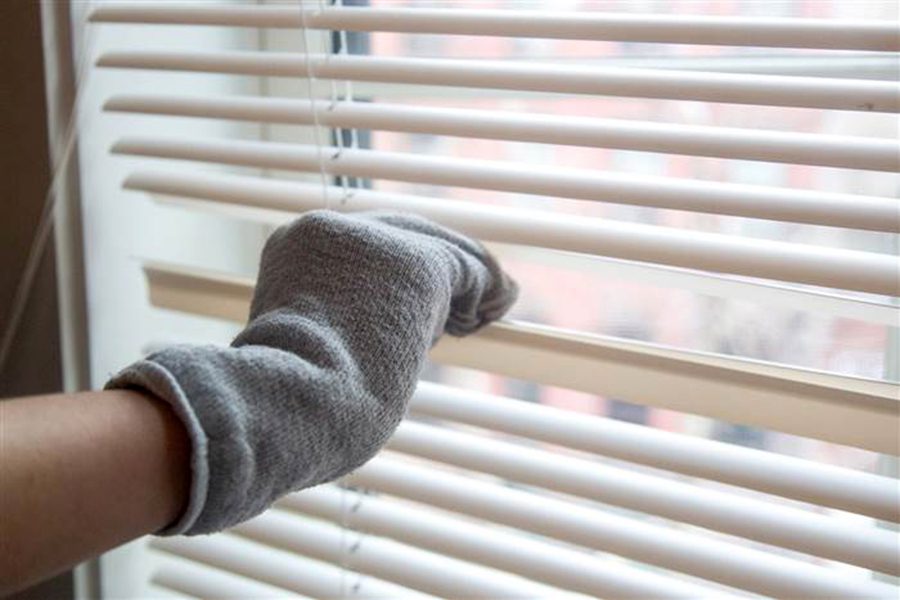 Limpieza de Cortinas o Persianas de Lamas