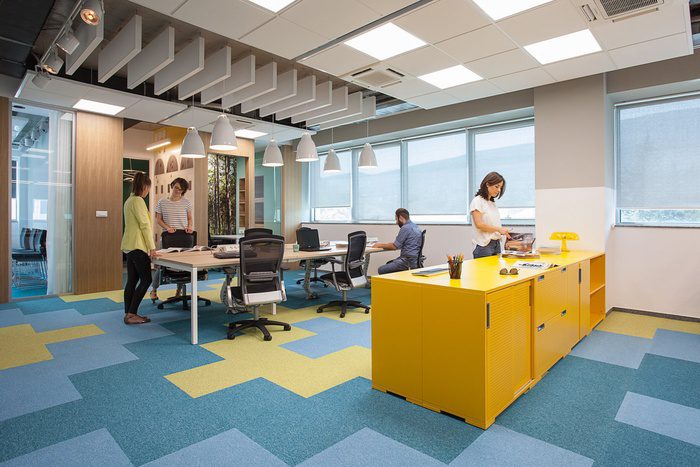 Cortinas para Decorar Oficinas Modernas